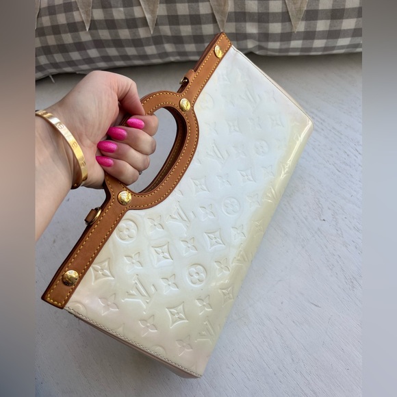 Louis Vuitton Roxbury Drive Perle Monogram Vernis - Picture 3 of 14